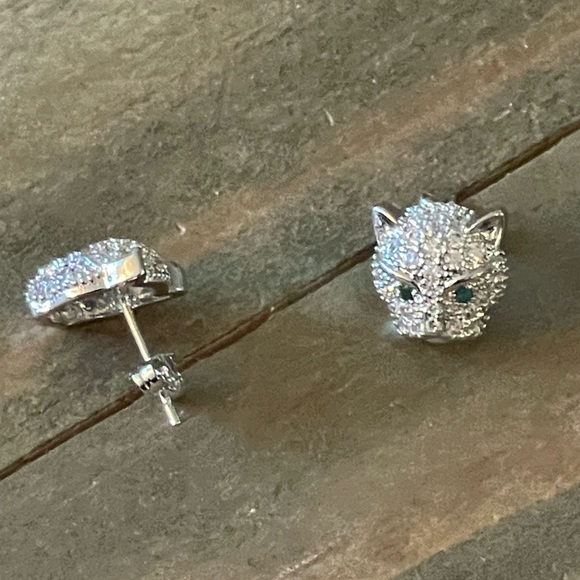 Leopard Cat Panther Head, Green Eyes, Crystal, Cubic Zirconia Stud Earrings - Picture 7 of 7